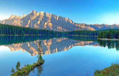 施工團(tuán)隊(duì)